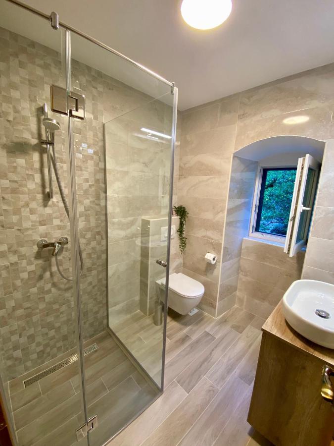 Apartment Caserma Котор Екстер'єр фото