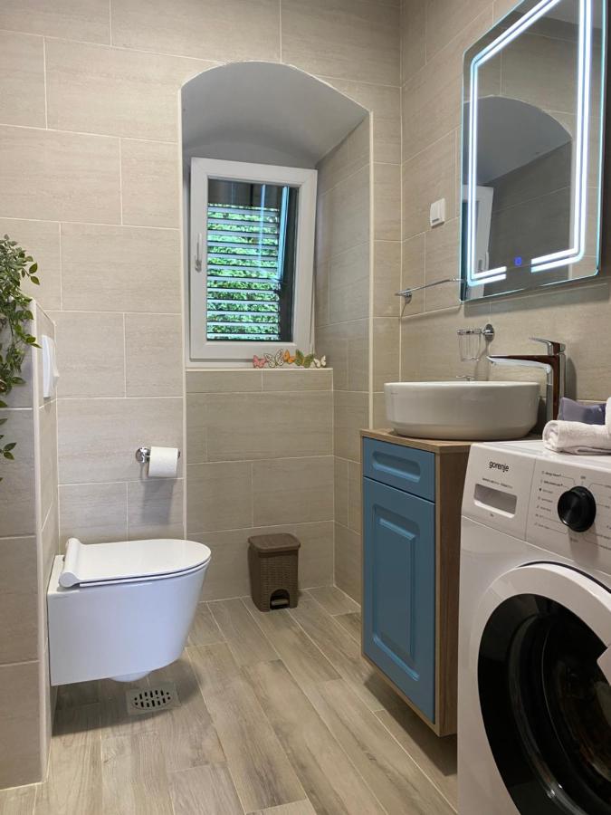 Apartment Caserma Котор Екстер'єр фото