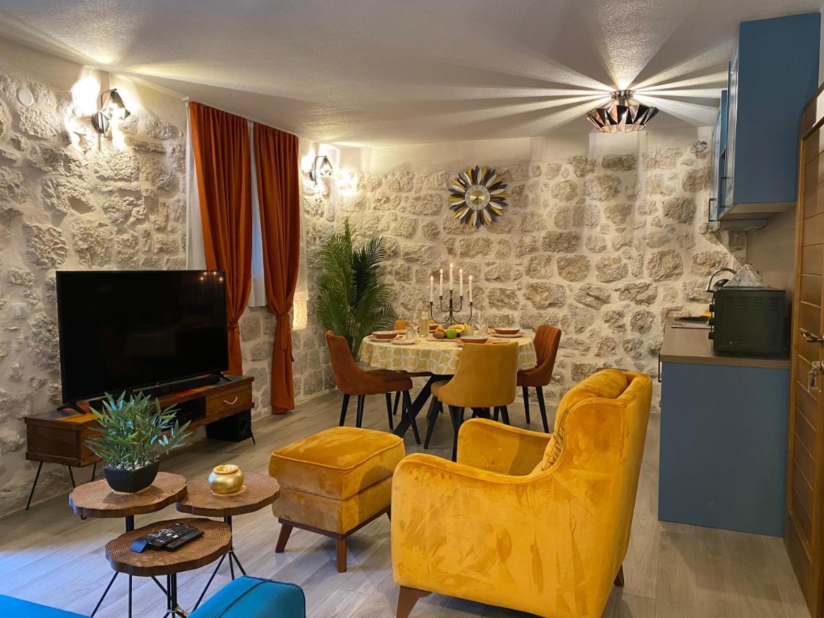 Apartment Caserma Котор Екстер'єр фото