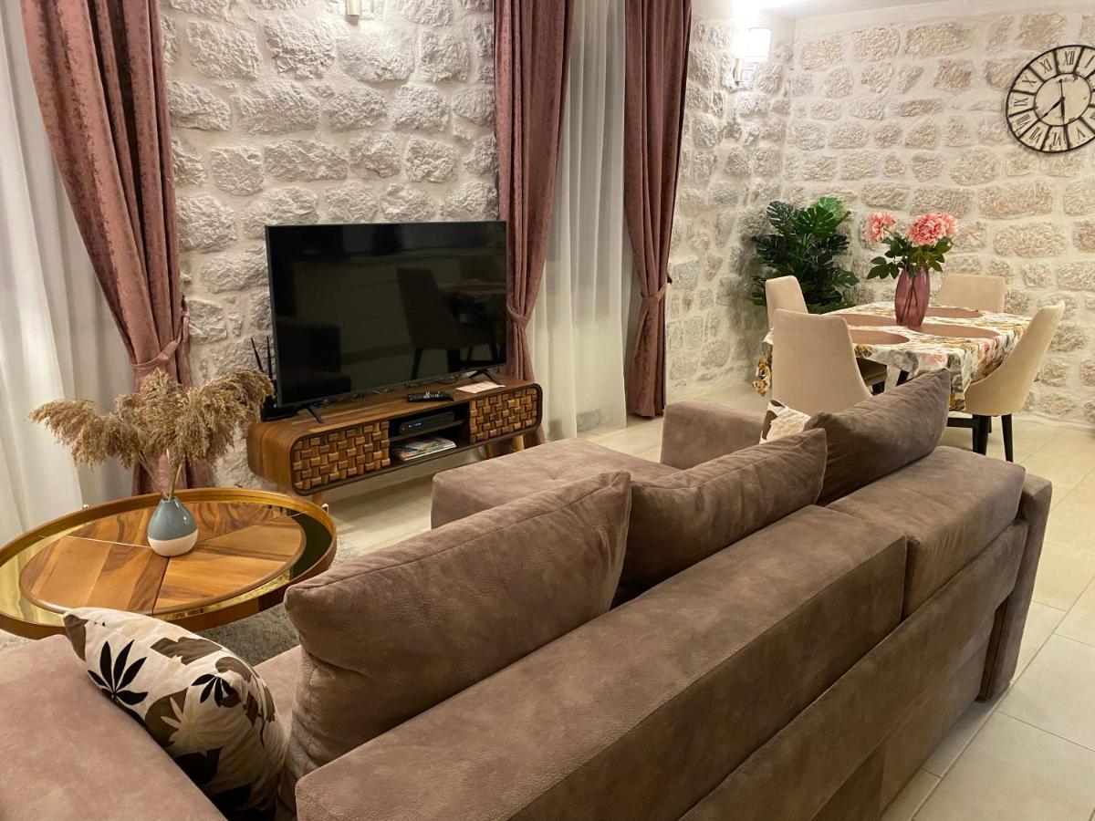 Apartment Caserma Котор Екстер'єр фото